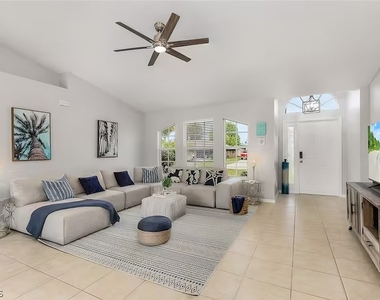 2705 Sw 11th Place - Photo Thumbnail 5