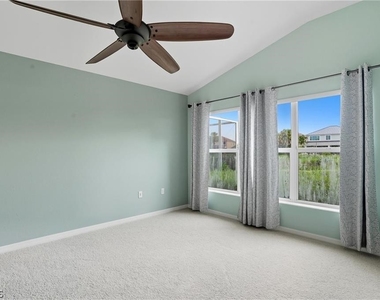 2427 Woodbourne Place - Photo Thumbnail 10
