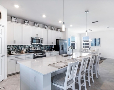 43285 Water Bird Way - Photo Thumbnail 12