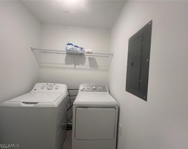 5651 Double Eagle Circle - Photo Thumbnail 11