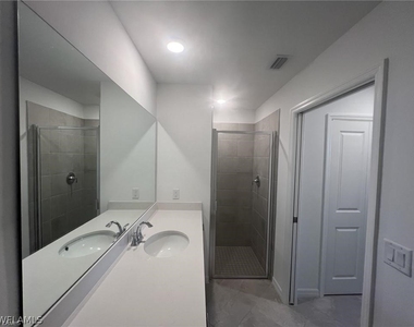 5651 Double Eagle Circle - Photo Thumbnail 7