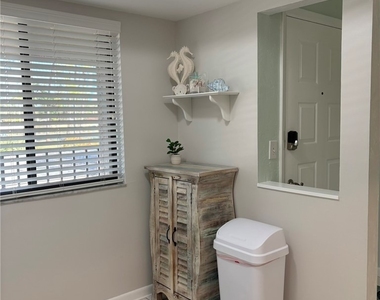 5841 Rattlesnake Hammock Road - Photo Thumbnail 10