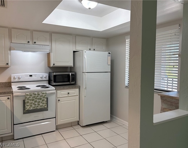 5841 Rattlesnake Hammock Road - Photo Thumbnail 8