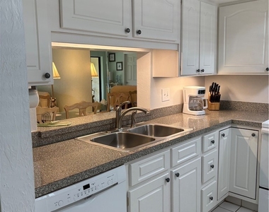 5841 Rattlesnake Hammock Road - Photo Thumbnail 9