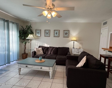 917 Jamestown Avenue - Photo Thumbnail 24