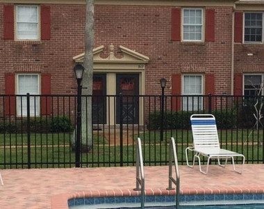 917 Jamestown Avenue - Photo Thumbnail 18
