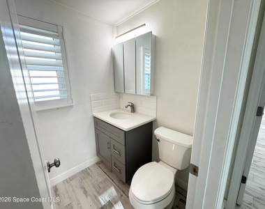 249 Palm Lane - Photo Thumbnail 15