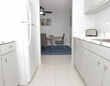 12760 Indian Rocks Road - Photo Thumbnail 8