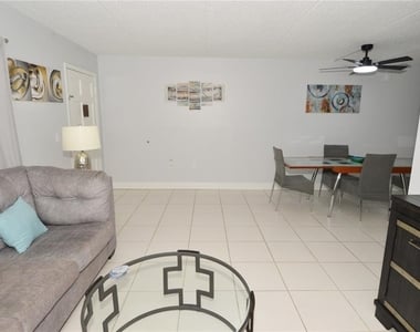 12760 Indian Rocks Road - Photo Thumbnail 9