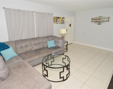 12760 Indian Rocks Road - Photo Thumbnail 8
