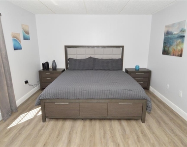 12760 Indian Rocks Road - Photo Thumbnail 25