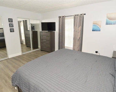 12760 Indian Rocks Road - Photo Thumbnail 28