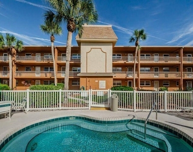 12760 Indian Rocks Road - Photo Thumbnail 34