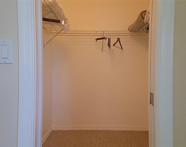 1690 Waxwing Court - Photo Thumbnail 15