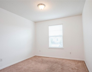 2609 Waterline Street - Photo Thumbnail 17