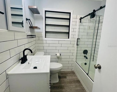 408 Ne 12 Avenue - Photo Thumbnail 15