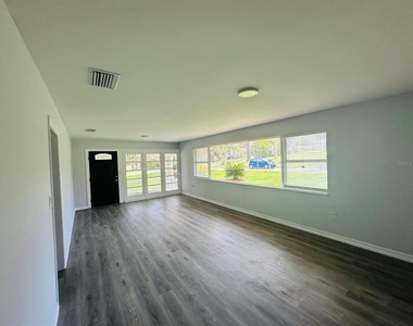 408 Ne 12 Avenue - Photo Thumbnail 3