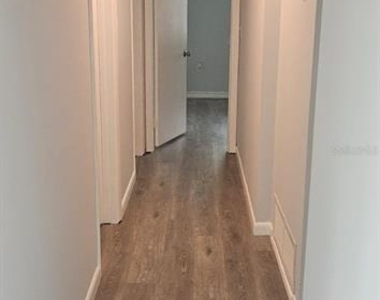 408 Ne 12 Avenue - Photo Thumbnail 4