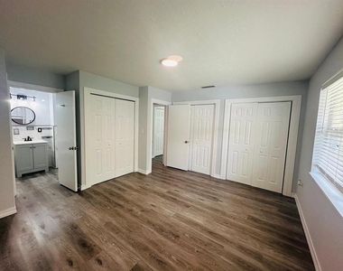 408 Ne 12 Avenue - Photo Thumbnail 11