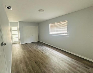 408 Ne 12 Avenue - Photo Thumbnail 10
