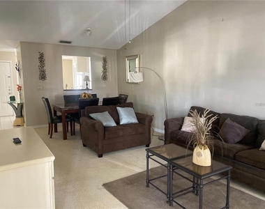 3204 Sabal Palms Court - Photo Thumbnail 8