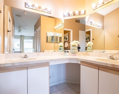 3204 Sabal Palms Court - Photo Thumbnail 11