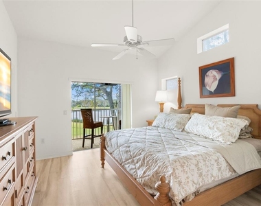 6758 Fairview Terrace - Photo Thumbnail 19