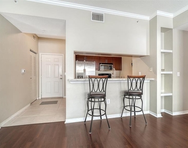 1064 N Tamiami Trail - Photo Thumbnail 14