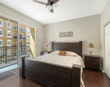 1064 N Tamiami Trail - Photo Thumbnail 17