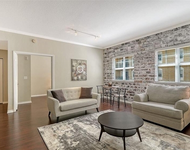 1064 N Tamiami Trail - Photo Thumbnail 9