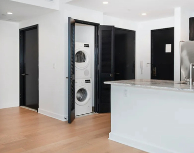West 60  St  - Photo Thumbnail 2
