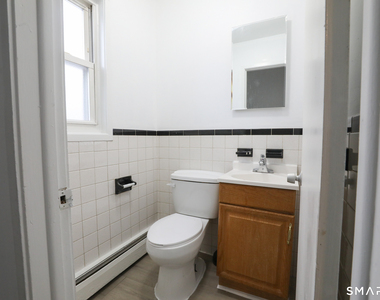 1 Camelot Drive - Photo Thumbnail 4