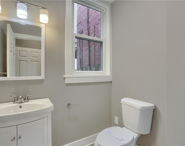 5619 Hays St - Photo Thumbnail 5