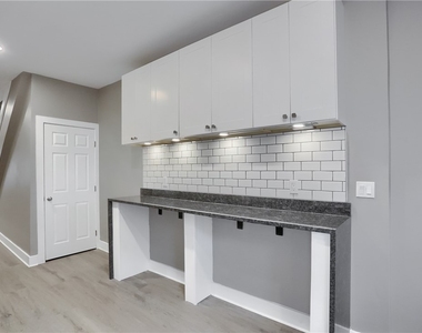 5619 Hays St - Photo Thumbnail 9