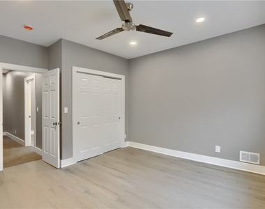 5619 Hays St - Photo Thumbnail 12