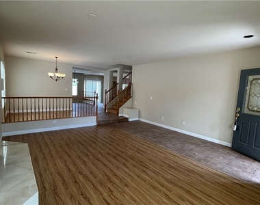 1036 Bearpaw Catch Court - Photo Thumbnail 18