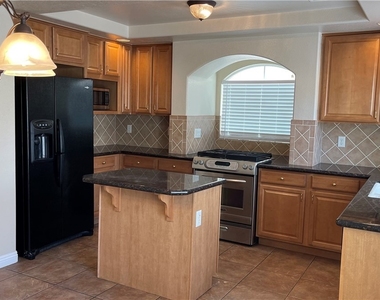1036 Bearpaw Catch Court - Photo Thumbnail 1