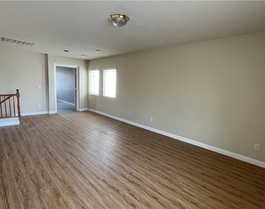 1036 Bearpaw Catch Court - Photo Thumbnail 8