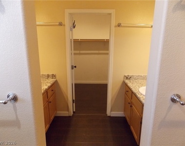 1208 Olivia Parkway - Photo Thumbnail 37
