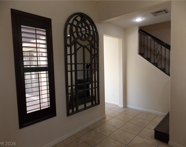 1208 Olivia Parkway - Photo Thumbnail 14