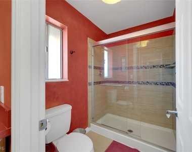 3225 Mountain Spring Road - Photo Thumbnail 22