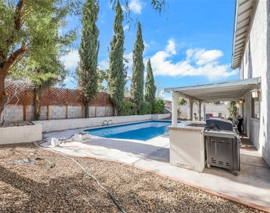 3225 Mountain Spring Road - Photo Thumbnail 31