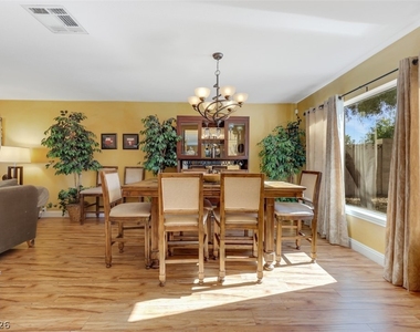 3225 Mountain Spring Road - Photo Thumbnail 7
