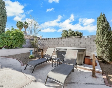 3225 Mountain Spring Road - Photo Thumbnail 33