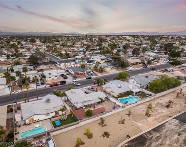 3992 Chinchilla Avenue - Photo Thumbnail 61