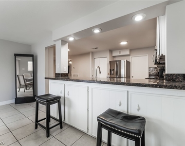 3992 Chinchilla Avenue - Photo Thumbnail 16