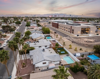 3992 Chinchilla Avenue - Photo Thumbnail 58