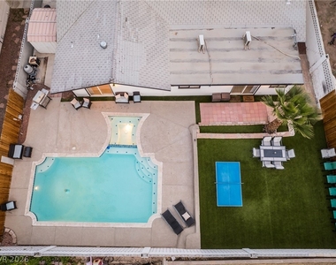 3992 Chinchilla Avenue - Photo Thumbnail 62