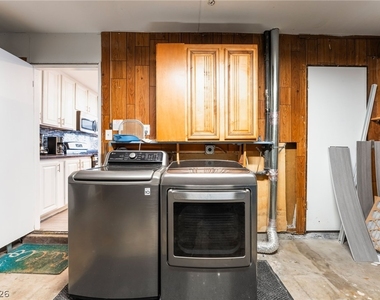 3992 Chinchilla Avenue - Photo Thumbnail 35
