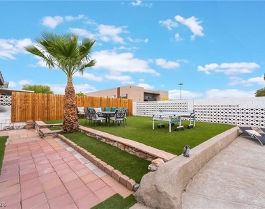 3992 Chinchilla Avenue - Photo Thumbnail 39